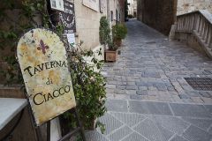 Rue de San Quirico d'Orcia