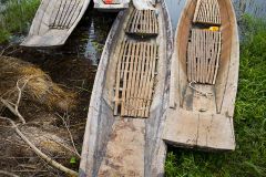 Barques stationnées au marché