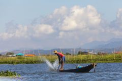 Pêcheur sur le lac Inlé