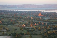 Plaine de Bagan et ses 3000 temples